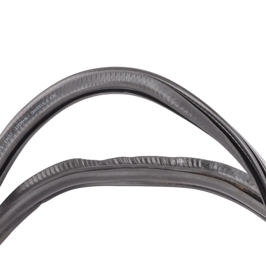Uszczelka Wewnętrzna Drzwi Tylnych Lewa Prawa do Audi A4 B9 o numerze 8W5833721A Audi A4 B9 Uszczelka Wewnętrzna Drzwi Tylnych Lewa Prawa - SKU 8W5833721A - Numer Części 8W5833721A