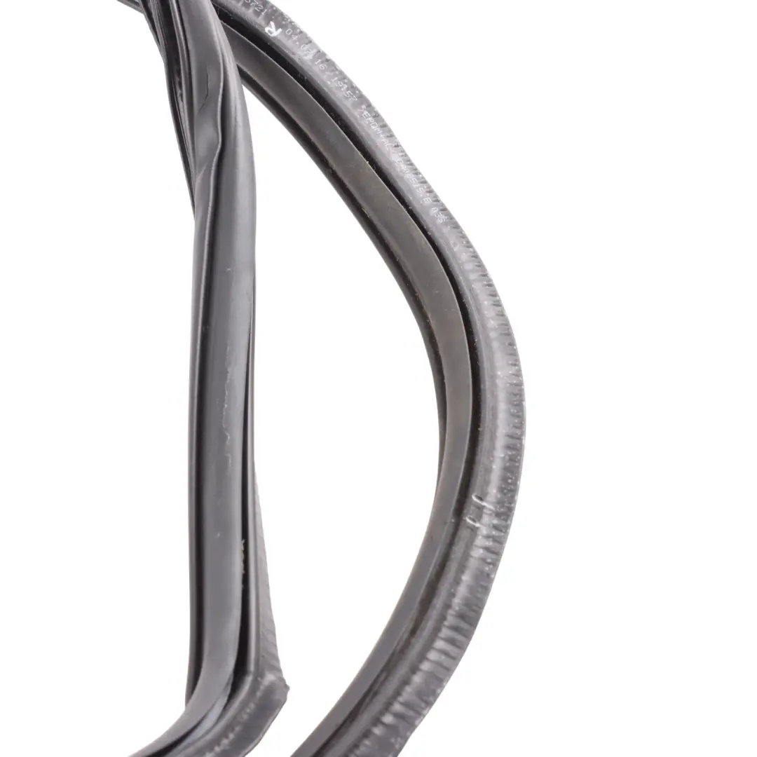 Hintertür Innen Dichtung Gummi Links Rechts für Audi A4 B9 mit Teilenummer 8W5833721A Audi A4 B9 Hintertür Innen Dichtung Gummi Links Rechts - SKU 8W5833721A - Teilenummer 8W5833721A