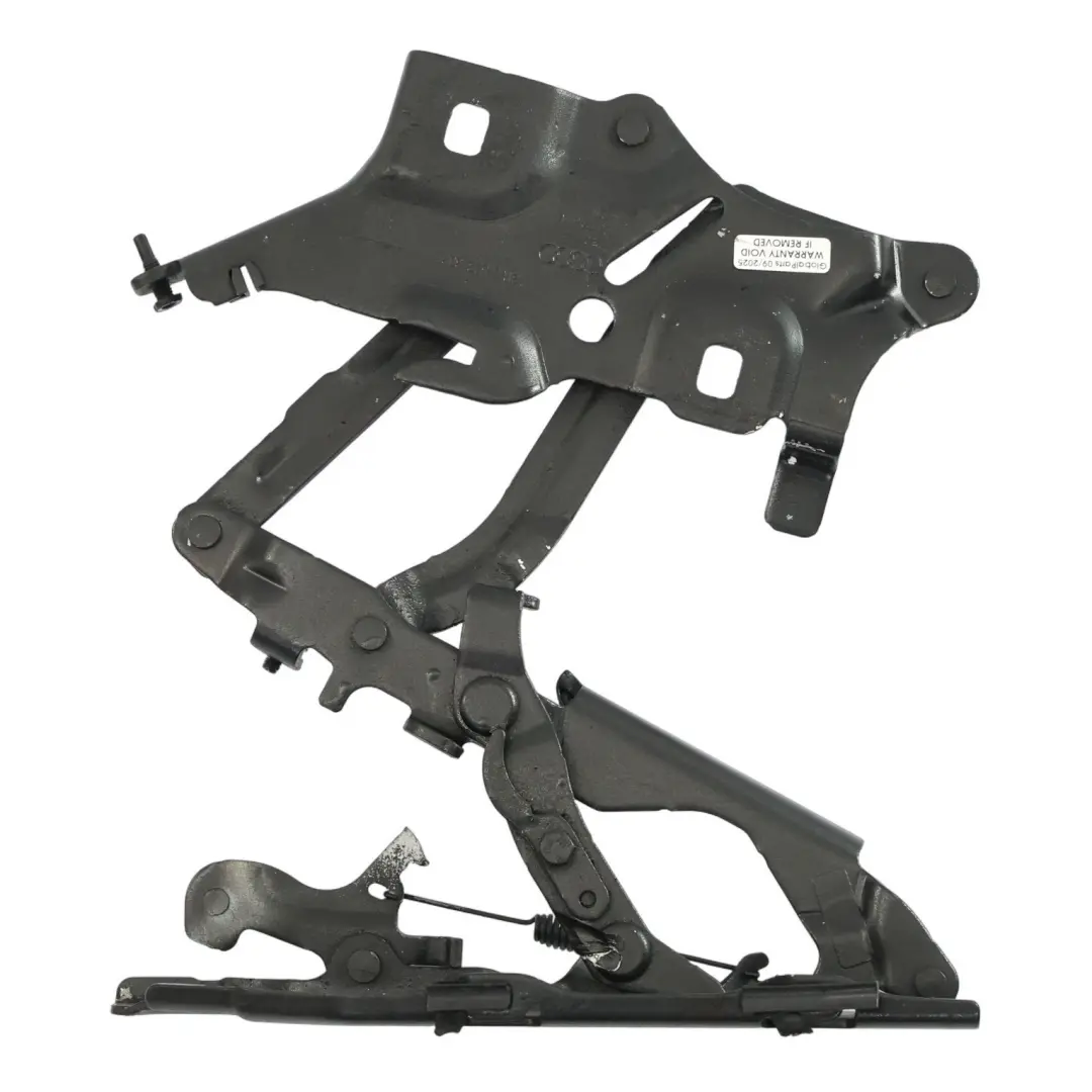 Hauben Scharnier Rechts Mythisch Schwarz - Y9T für Audi A5 F5 Motor mit Teilenummer 8W6823302E Audi A5 F5 Motor Hauben Scharnier Rechts Mythisch Schwarz - Y9T - SKU 8W6823302E-MYB - Teilenummer 8W6823302E