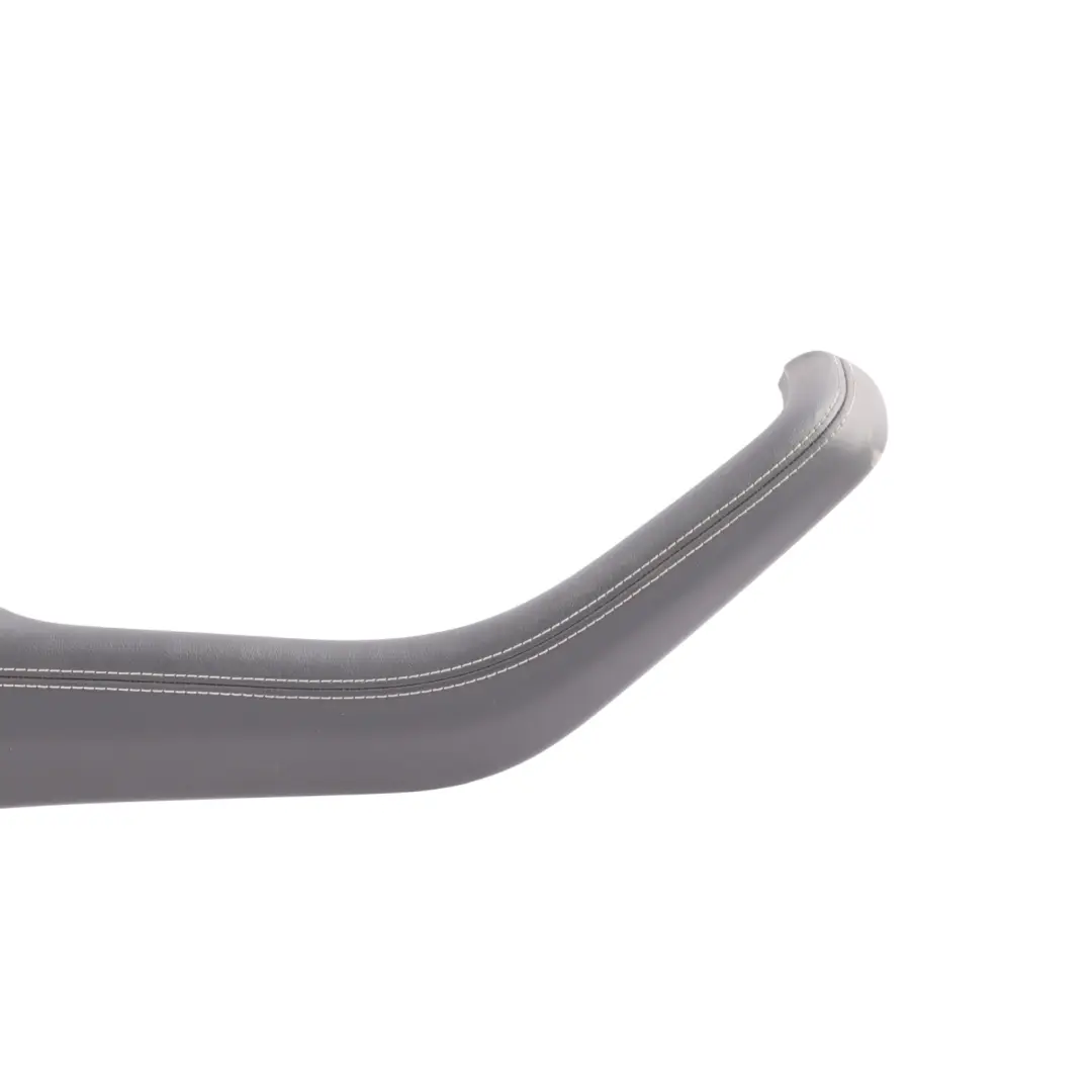 Apoyabrazos Reposabrazos Tapa Delantera Izquierda Negro para Audi A5 F5 con número de pieza 8W6867173A Audi A5 F5 Apoyabrazos Reposabrazos Tapa Delantera Izquierda Negro - SKU 8W6867173A - Número de pieza 8W6867173A