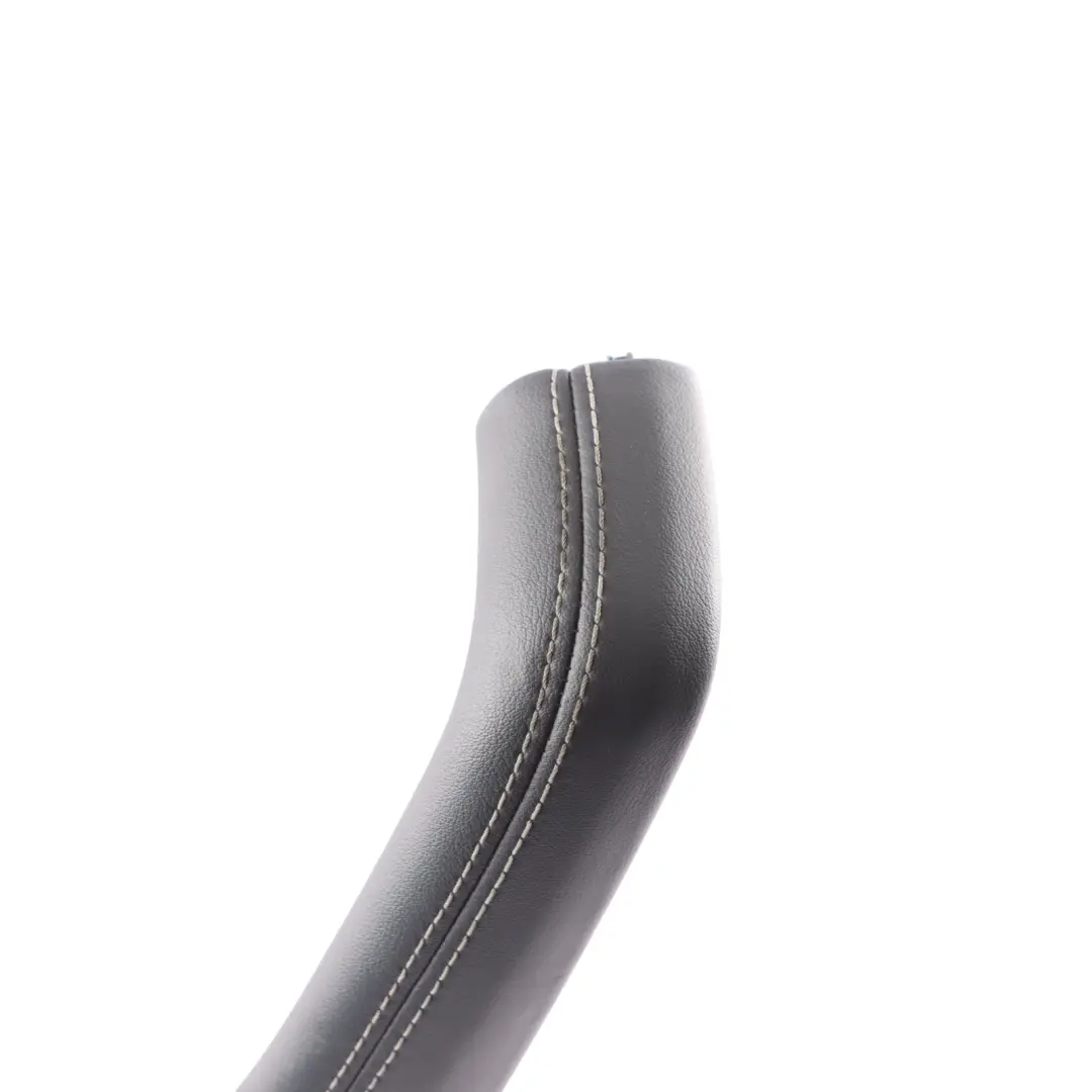 Panneau Habillage Carte Visite Accoudoir Avant Gauche Noir pour Audi A5 F5 à propos du numéro de pièce 8W6867173A Audi A5 F5 Panneau Habillage Carte Visite Accoudoir Avant Gauche Noir - SKU 8W6867173A - Numéro de pièce 8W6867173A