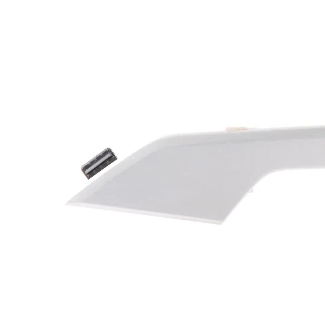 Tapa De La Tarjeta Puerta Panel Delantero Derecho Aluminio para Audi A5 F5 con número de pieza 8W6867410Q Audi A5 F5 Tapa De La Tarjeta Puerta Panel Delantero Derecho Aluminio - SKU 8W6867410Q - Número de pieza 8W6867410Q