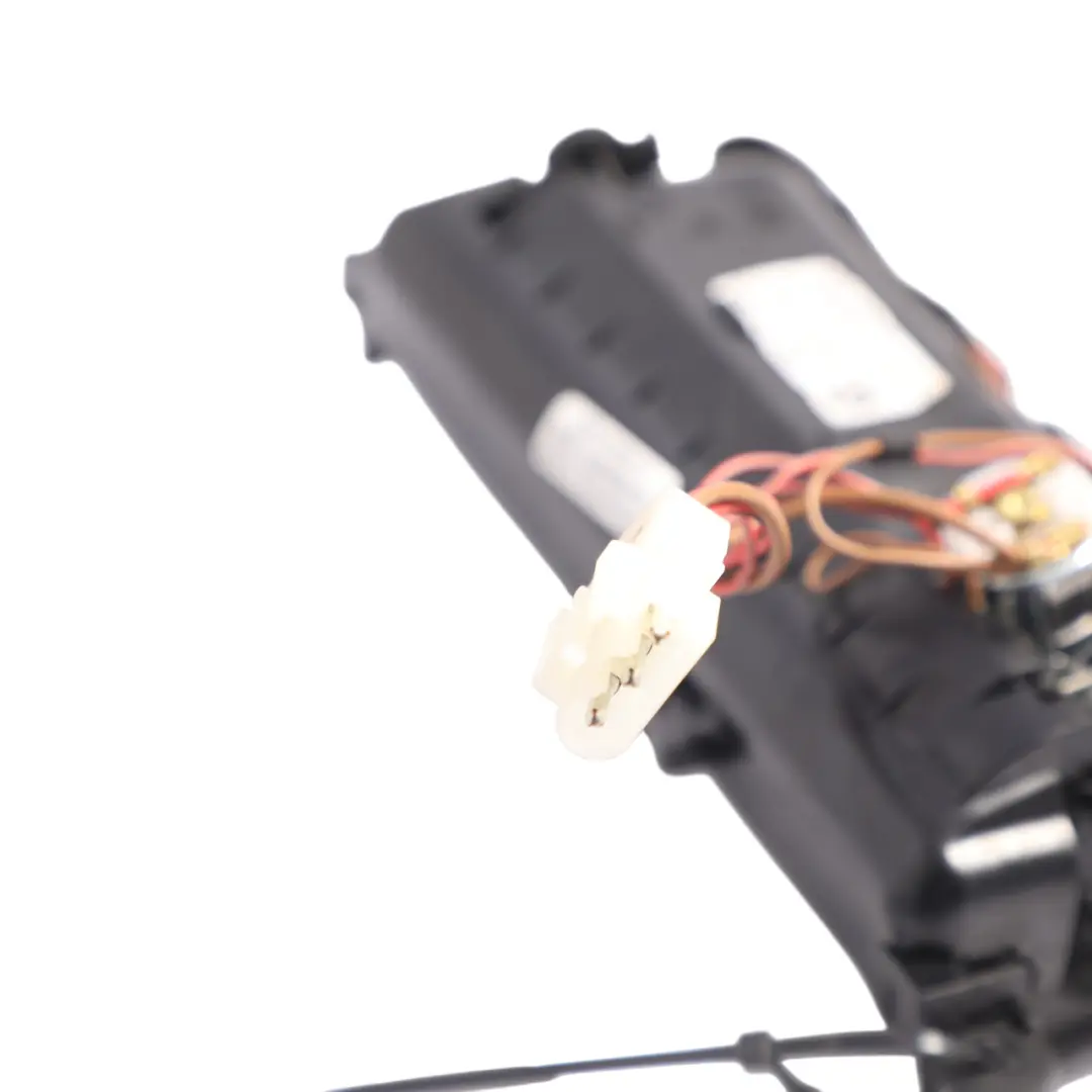 Console Centrale Cendrier Couvre Argent pour BMW Z4 E89 à propos du numéro de pièce 9129243 BMW Z4 E89 Console Centrale Cendrier Couvre Argent - SKU 9129243 - Numéro de pièce 9129243