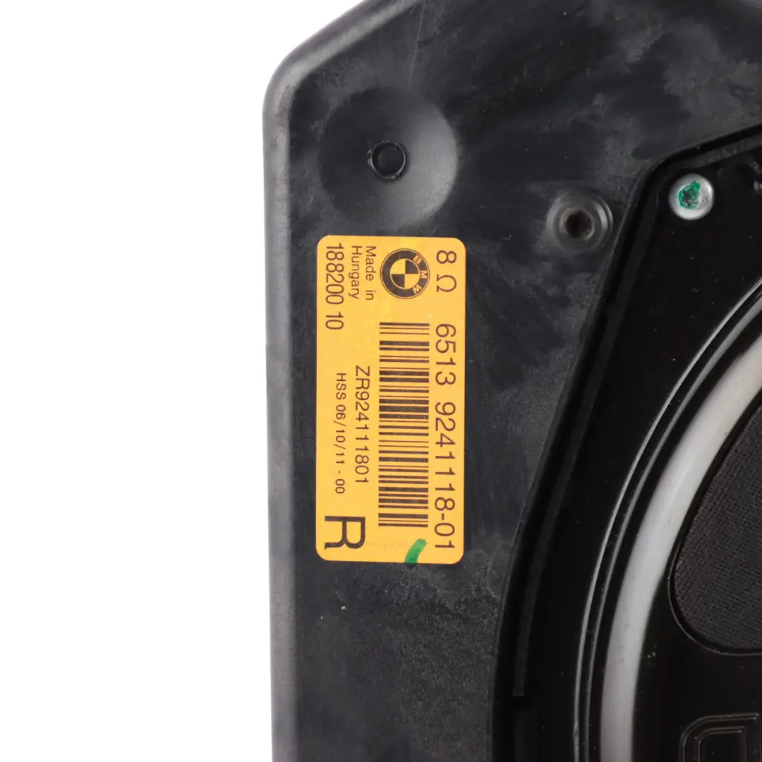 Centrale Bassi Hi-Fi Subwoofer Altoparlante Destro per BMW F01 F02 F03 F04 con numero di parte 9241118 BMW F01 F02 F03 F04 Centrale Bassi Hi-Fi Subwoofer Altoparlante Destro - SKU 9241118 - Numero di parte 9241118