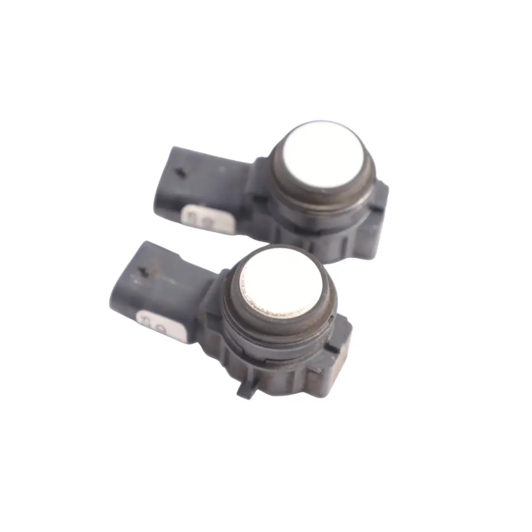 Sensor Aparcamiento PDC Front SET X2 Alpinweiss 3-300 para BMW F20 F21 F30 F31 con número de pieza 9261587 BMW F20 F21 F30 F31 Sensor Aparcamiento PDC Front SET X2 Alpinweiss 3-300 - SKU 9261587-AW - Número de pieza 9261587