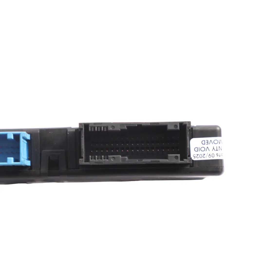 Central Gateway Module Control Unit Lear to BMW X3 F25 X4 F26 with Part number 9267517 BMW X3 F25 X4 F26 Central Gateway Module Control Unit Lear - SKU 9267517 - Part number 9267517