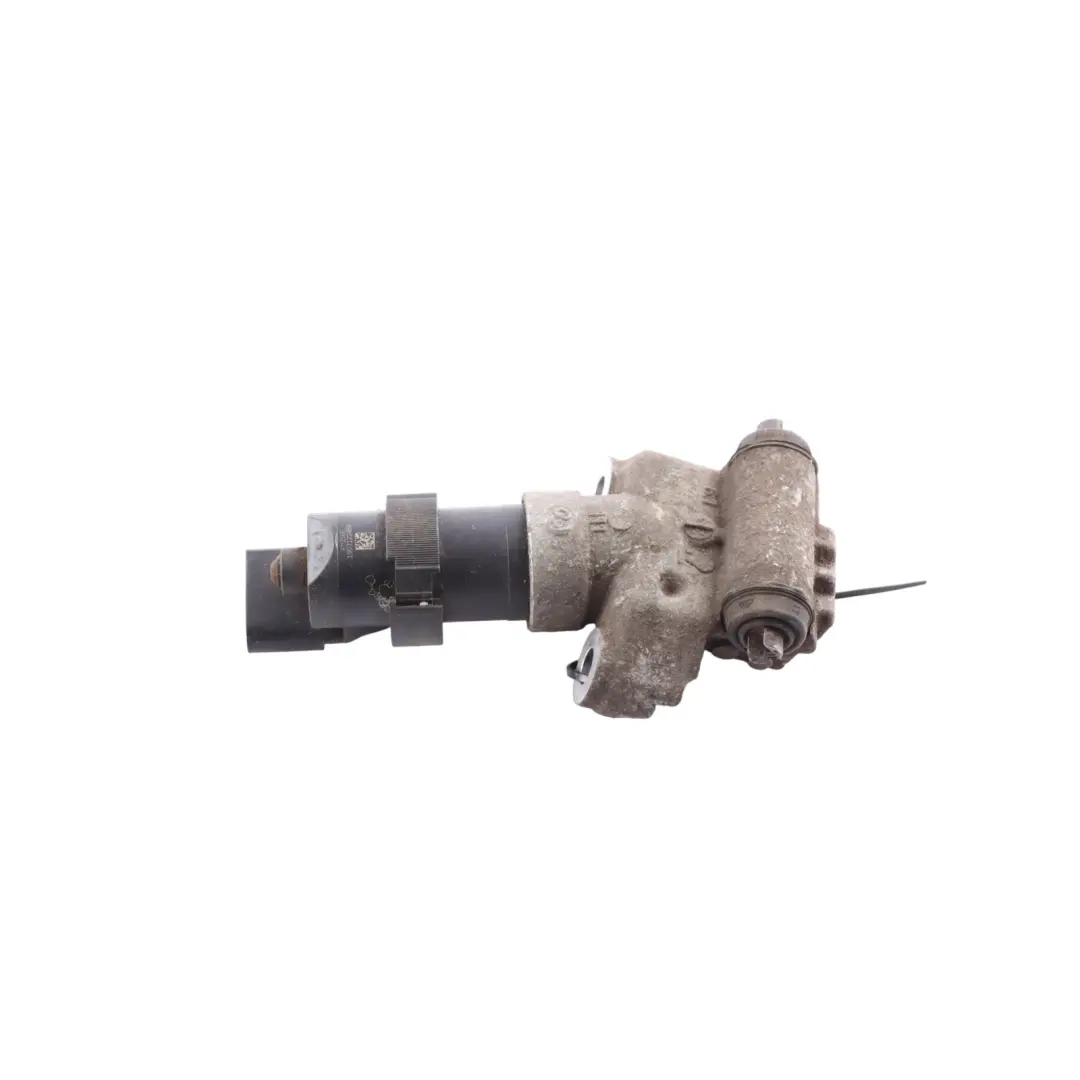 Handbrake Parking Brake Motor Rear Left N/S 95835209101 to Porsche Cayenne 92A with Part number 95835209101-1 Porsche Cayenne 92A Handbrake Parking Brake Motor Rear Left N/S 95835209101 - SKU 95835209101-1 - Part number 95835209101-1