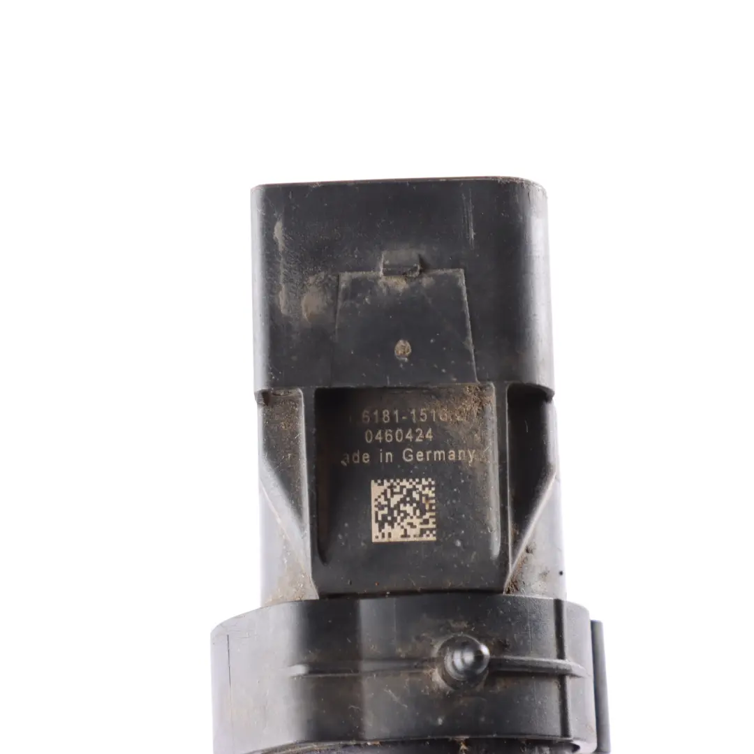 Handbrake Parking Brake Motor Rear Right O/S to Porsche Cayenne 92A with Part number 95835209201 Porsche Cayenne 92A Handbrake Parking Brake Motor Rear Right O/S - SKU 95835209201 - Part number 95835209201