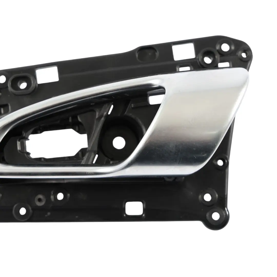 Abrepuertas Delantero Izquierdo Tirador Interior Puerta para Porsche Cayenne 92A con número de pieza 95855501901 Porsche Cayenne 92A Abrepuertas Delantero Izquierdo Tirador Interior Puerta - SKU 95855501901 - Número de pieza 95855501901