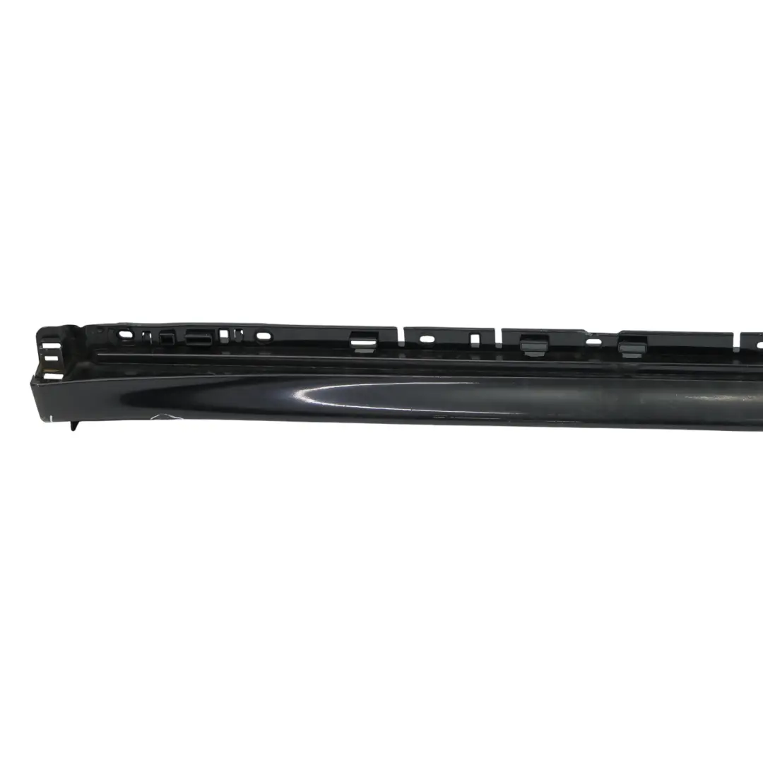 Porsche Cayenne 92A Bas De Caisse Droit Jet Black Metallic - C9X - SKU 95855955400-JBL - Numéro de pièce 95855955400