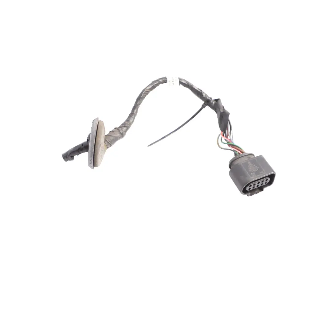 Tail Light Wiring Harness Cable Right O/S to Porsche Cayenne 92A Rear with Part number 95863109622 Porsche Cayenne 92A Rear Tail Light Wiring Harness Cable Right O/S - SKU 95863109622-2 - Part number 95863109622