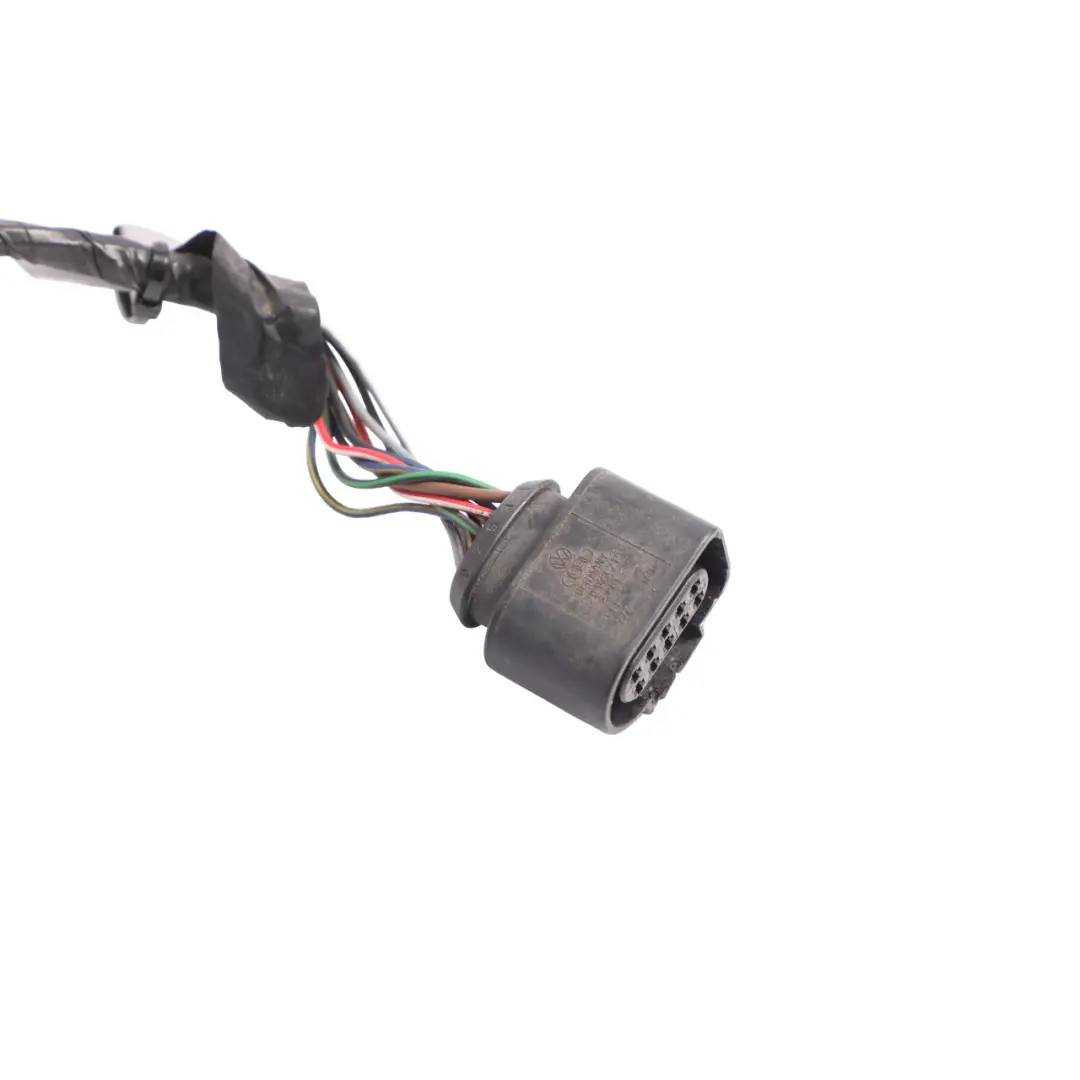 Tail Light Wiring Harness Cable Right O/S to Porsche Cayenne 92A Rear with Part number 95863109622 Porsche Cayenne 92A Rear Tail Light Wiring Harness Cable Right O/S - SKU 95863109622-2 - Part number 95863109622