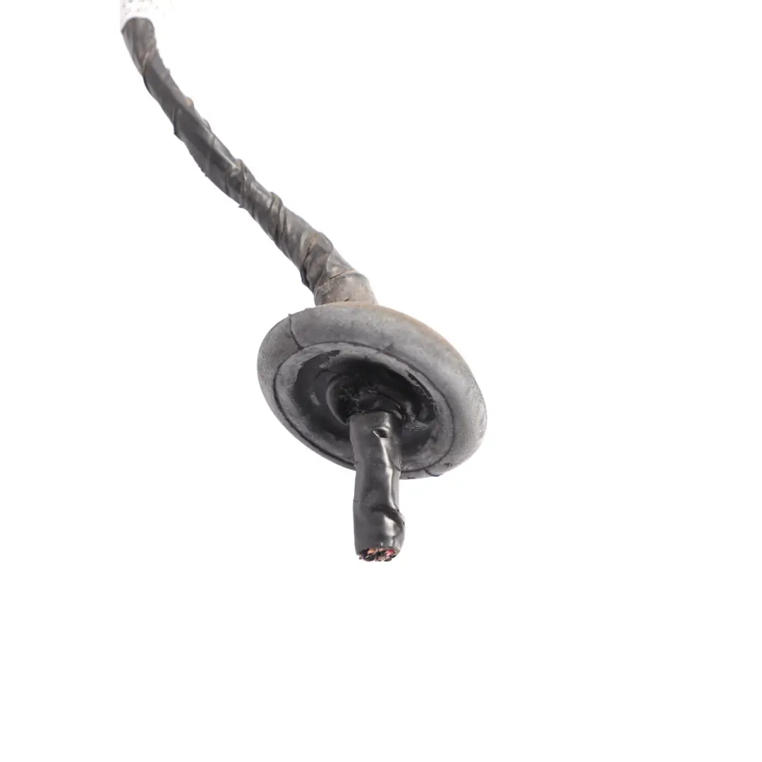 Tail Light Wiring Harness Cable Right O/S to Porsche Cayenne 92A Rear with Part number 95863109622 Porsche Cayenne 92A Rear Tail Light Wiring Harness Cable Right O/S - SKU 95863109622-2 - Part number 95863109622