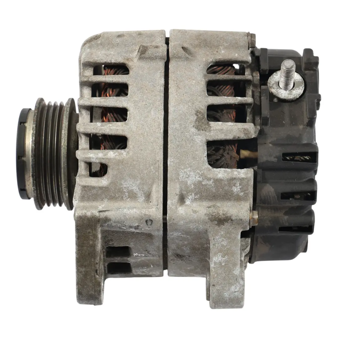 C63 Petrol Engine 14V 200A Alternator Generator Unit to Mercedes W205 with Part number A0009061705 Mercedes W205 C63 Petrol Engine 14V 200A Alternator Generator Unit - SKU A0009061705 - Part number A0009061705