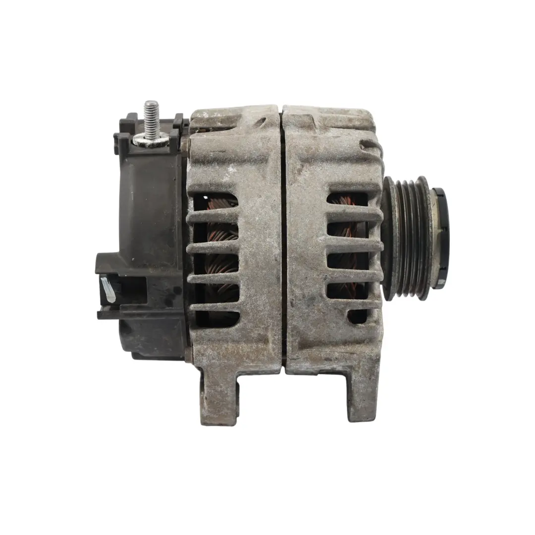 Mercedes W205 C63 Benzyna 14V 200A Alternator Generator - SKU A0009061705 - Numer Części A0009061705