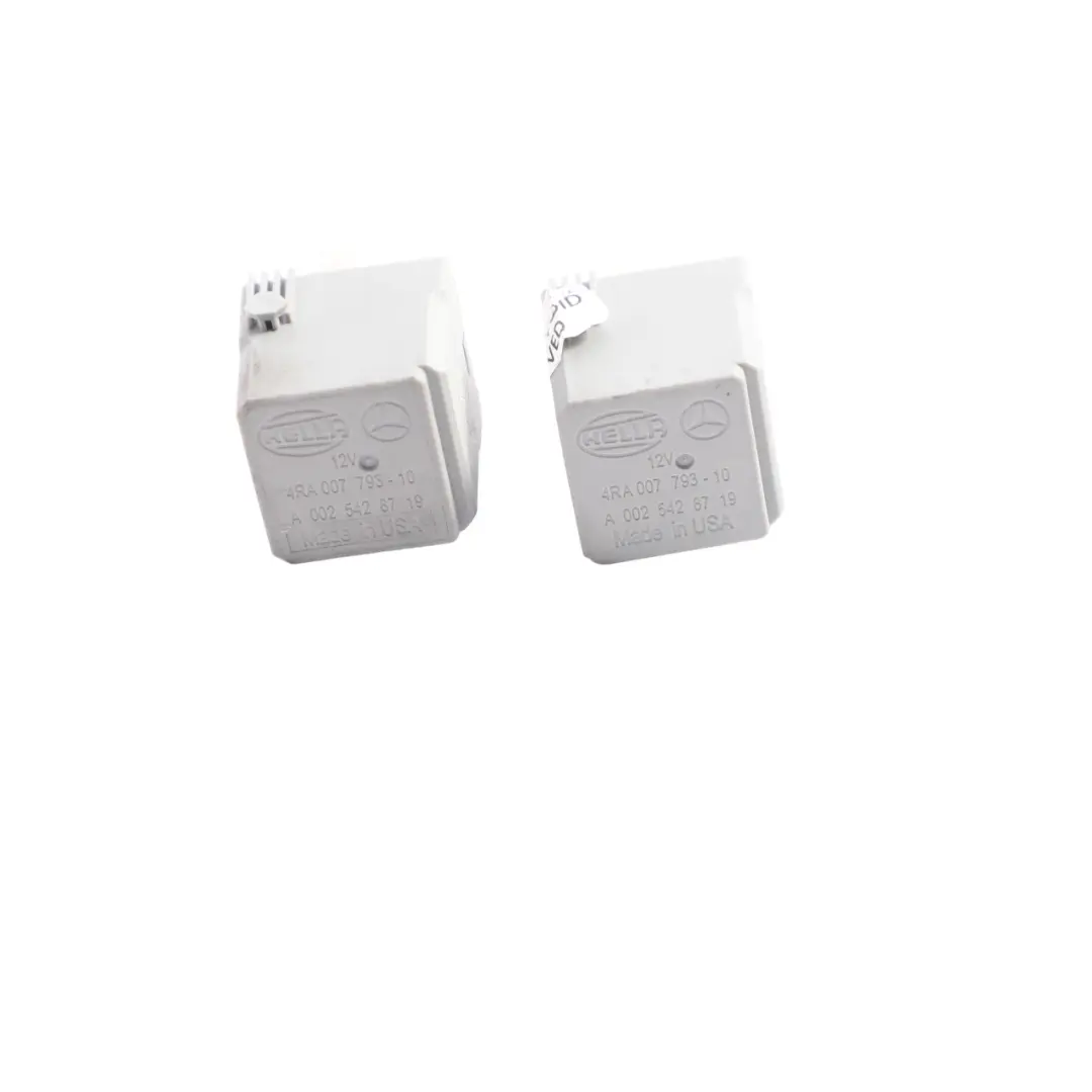 W207 W166 Relè 4 Pin Grigio Hella SET X2 per Mercedes W176 W204 con numero di parte A0025428719 Mercedes W176 W204 W207 W166 Relè 4 Pin Grigio Hella SET X2 - SKU A0025428719-1 - Numero di parte A0025428719