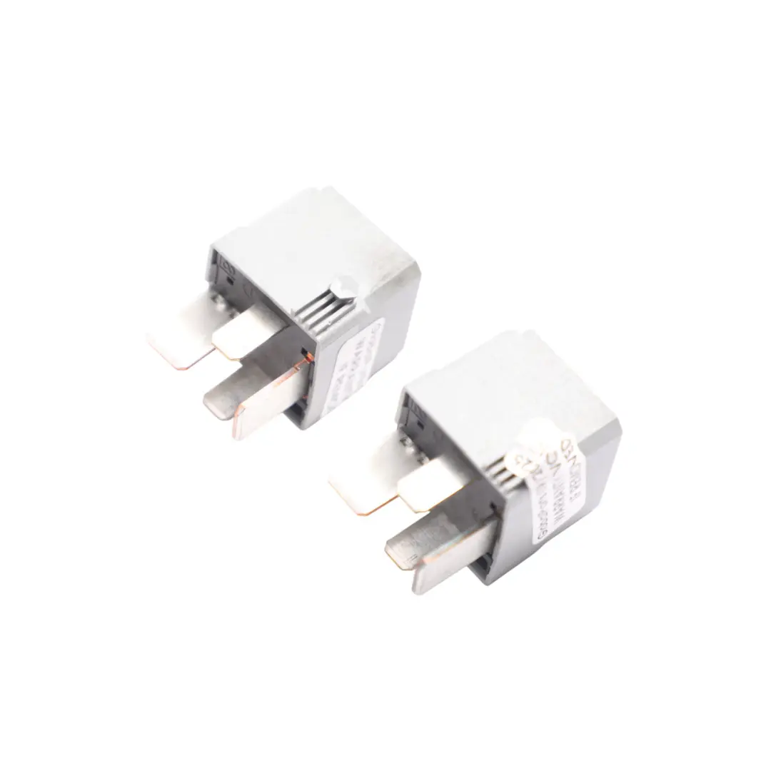 W207 W166 Relè 4 Pin Grigio Hella SET X2 per Mercedes W176 W204 con numero di parte A0025428719 Mercedes W176 W204 W207 W166 Relè 4 Pin Grigio Hella SET X2 - SKU A0025428719-1 - Numero di parte A0025428719