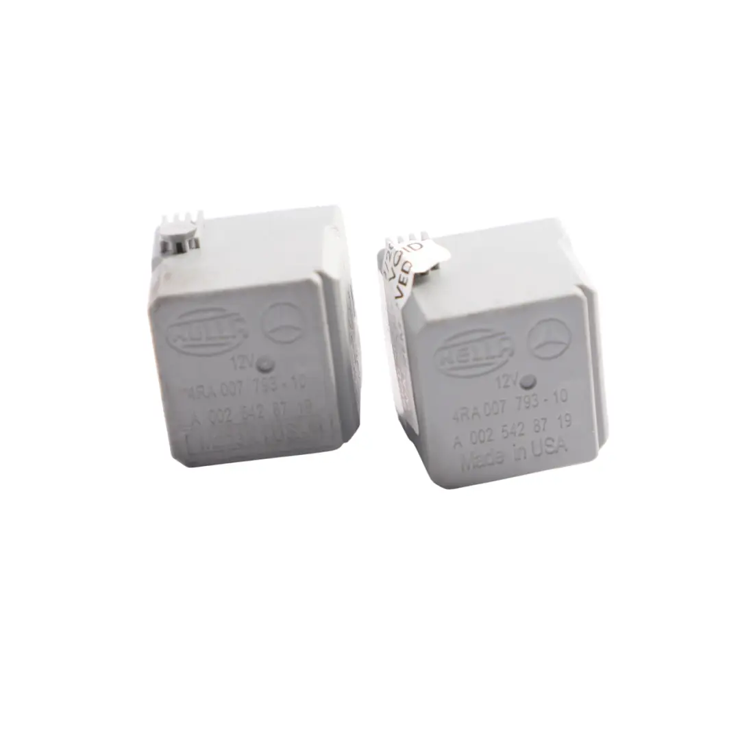 Mercedes W176 W204 W207 W166 Relè 4 Pin Grigio Hella SET X2 - SKU A0025428719-1 - Numero di parte A0025428719
