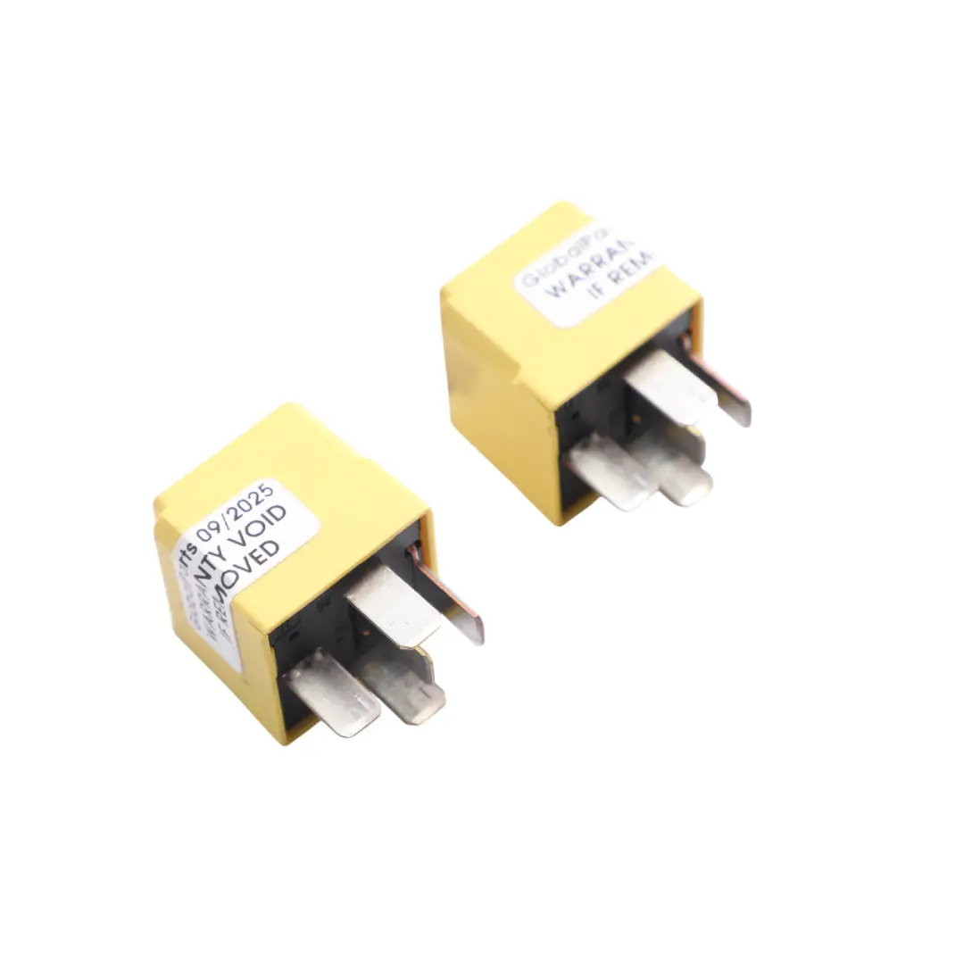 Mercedes W176 W246 Relais 5-Pin Jaune Hella 12V SET X2 - SKU A0025428919-1 - Numéro de pièce A0025428919