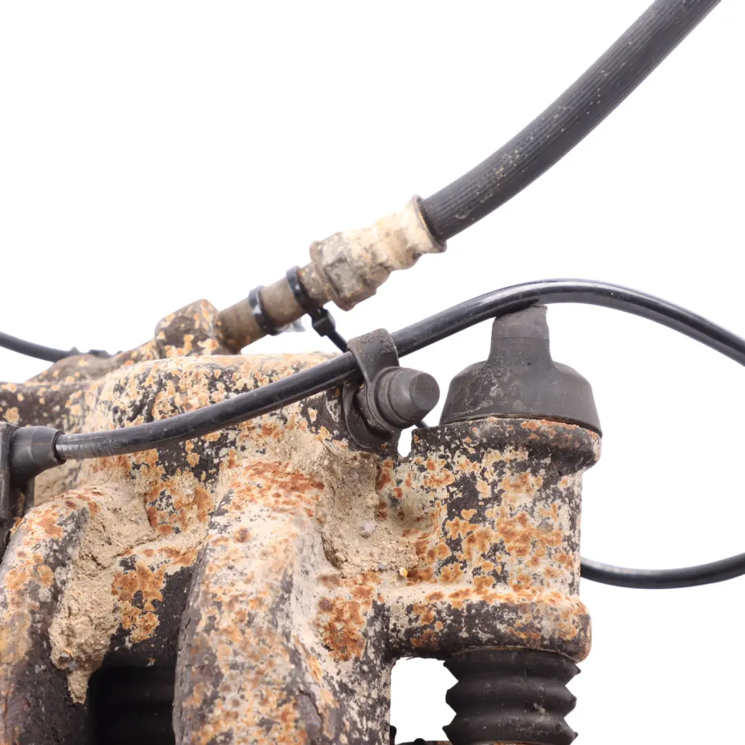 Front Caliper Bracket Brake Disc Housing Right O/S to Mercedes W447 with Part number A0044205483 Mercedes W447 Front Caliper Bracket Brake Disc Housing Right O/S - SKU A0044205483 - Part number A0044205483