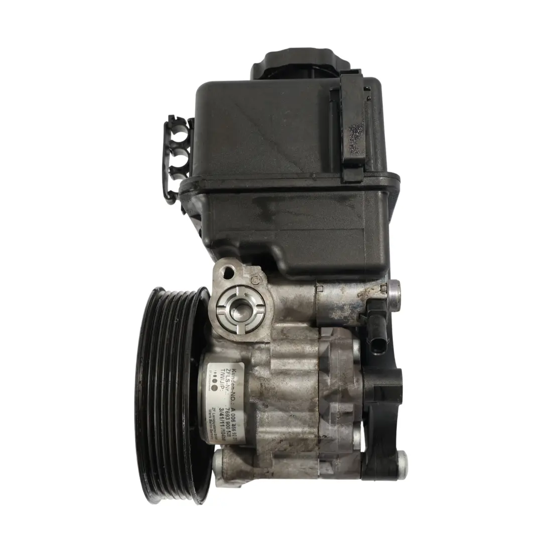 Mercedes W204 W207 Power Steering Pump Unit OM651 Diesel 2WD - SKU A0064669201 - Part number A0064669201