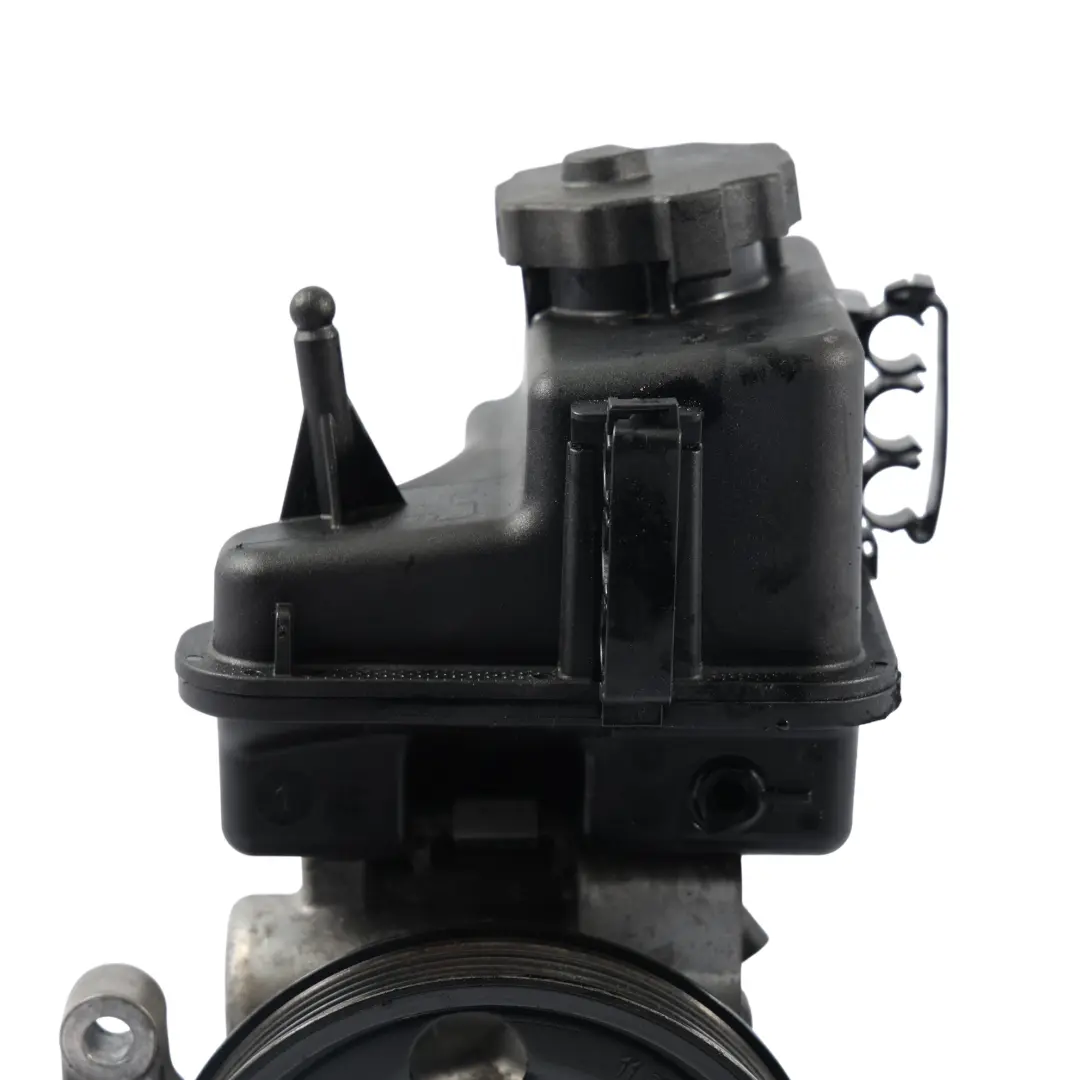 Mercedes W204 W207 Servolenkungspumpeneinheit OM651 Diesel - SKU A0064669201 - Teilenummer A0064669201