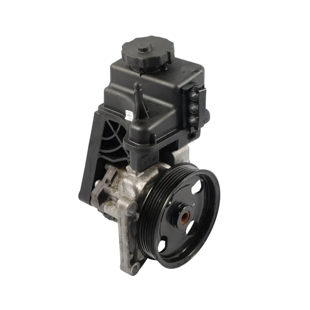 Mercedes W204 W207 Power Steering Pump Unit OM651 Diesel 2WD - SKU A0064669201 - Part number A0064669201