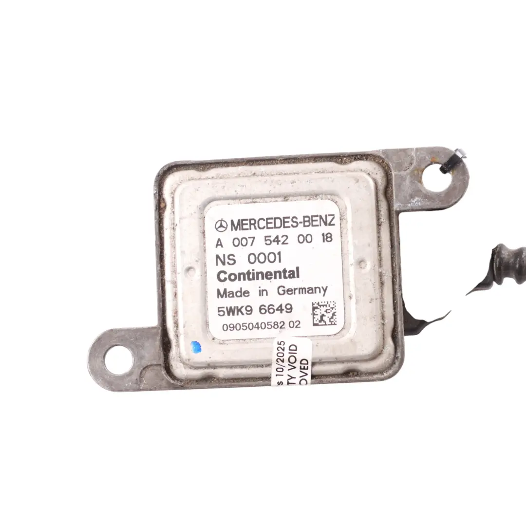 NOX Lambda Sonde Sauerstoff Sensor Steuerung für Mercedes W204 S204 W212 mit Teilenummer A0075420018 Mercedes W204 S204 W212 NOX Lambda Sonde Sauerstoff Sensor Steuerung - SKU A0075420018 - Teilenummer A0075420018