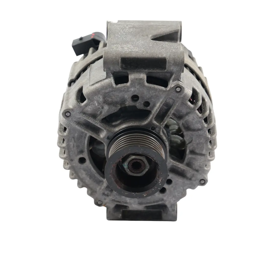 Alternatore Generatore M272 180A 14V Benzina per Mercedes W204 W212 con numero di parte A0131545602 Mercedes W204 W212 Alternatore Generatore M272 180A 14V Benzina - SKU A0131545602 - Numero di parte A0131545602