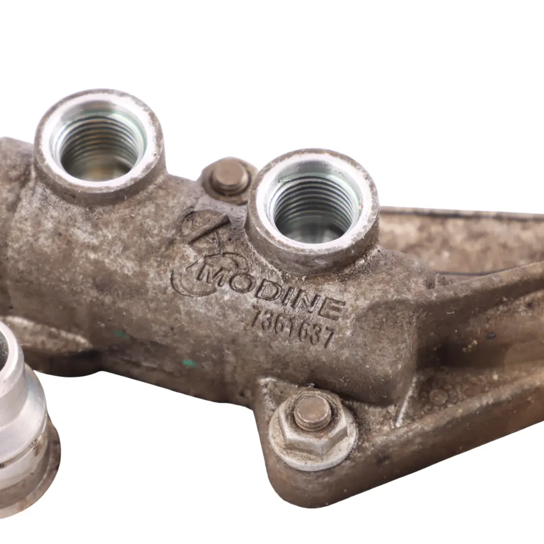 Radiator Oil Cooler Gearbox Automatic Transmission to Mercedes W205 with Part number A0995001900 Mercedes W205 Radiator Oil Cooler Gearbox Automatic Transmission - SKU A0995001900-1 - Part number A0995001900