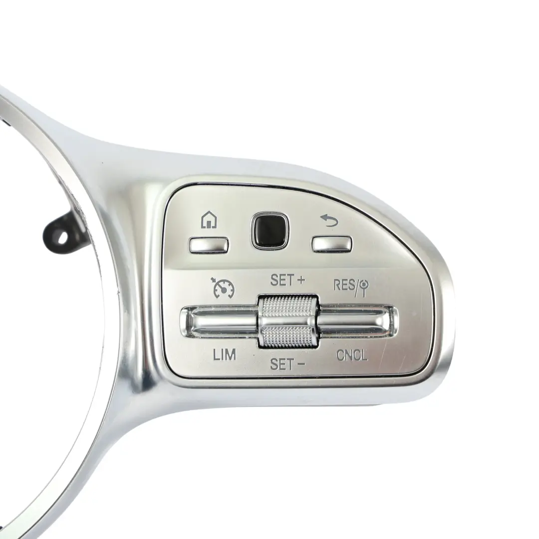 Lenkrad Verkleidung Rundum Multifunktions Taste für Mercedes W205 mit Teilenummer A0999051304 Mercedes W205 Lenkrad Verkleidung Rundum Multifunktions Taste - SKU A0999051304 - Teilenummer A0999051304