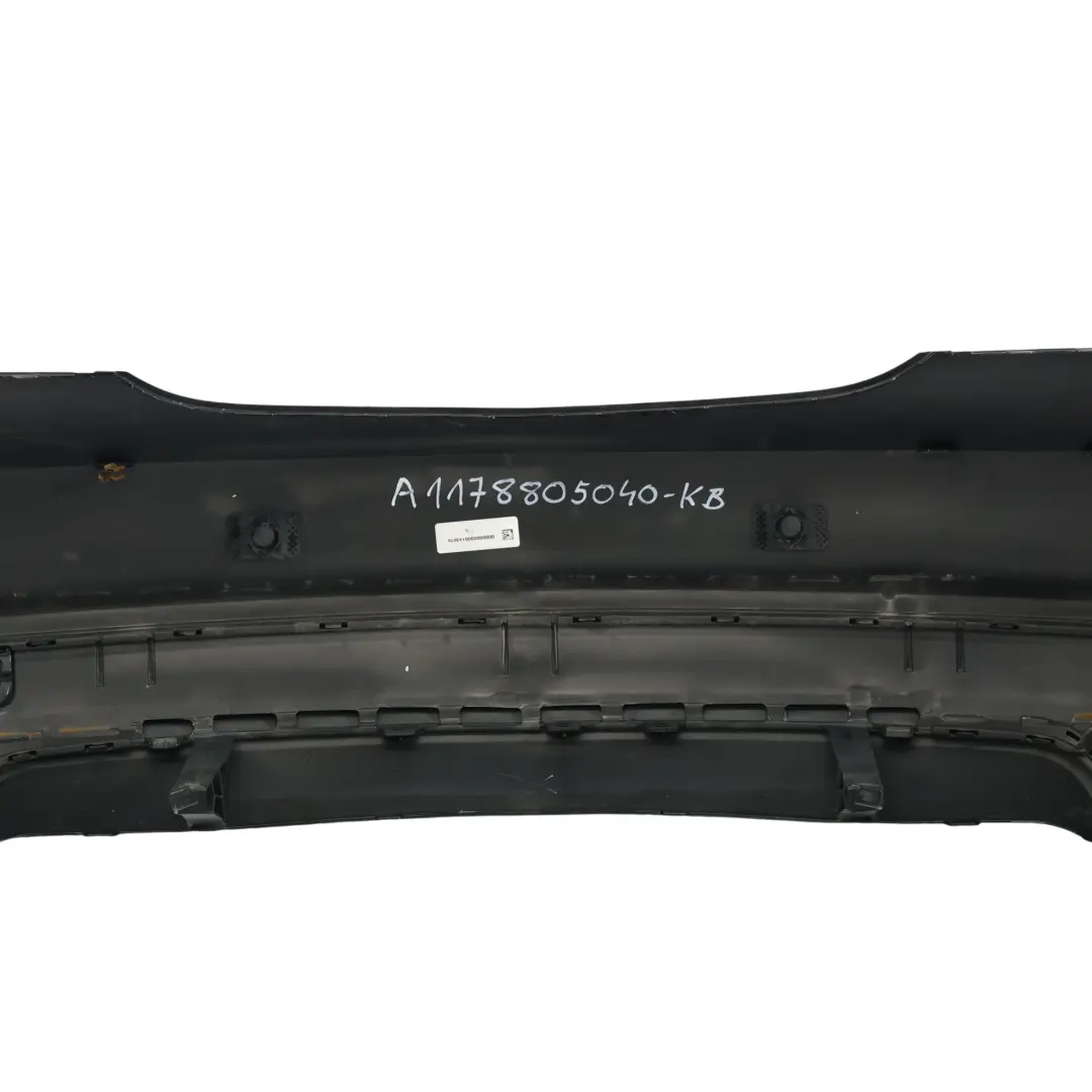 Zderzak Tylny AMG Cosmic Cosmos Black Czarny Metalik - B13 do Mercedes C117 o numerze A1178805040 Mercedes C117 Zderzak Tylny AMG Cosmic Cosmos Black Czarny Metalik - B13 - SKU A1178805040-KB - Numer Części A1178805040