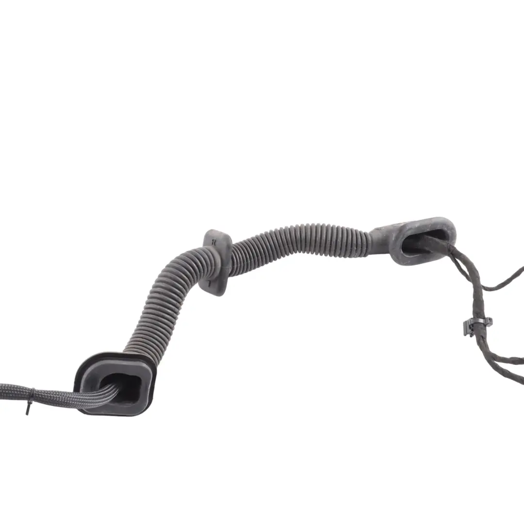 Front Door Wiring Harness Cable Driver Side to Mercedes C118 X118 with Part number A1185404715 Mercedes C118 X118 Front Door Wiring Harness Cable Driver Side - SKU A1185404715 - Part number A1185404715