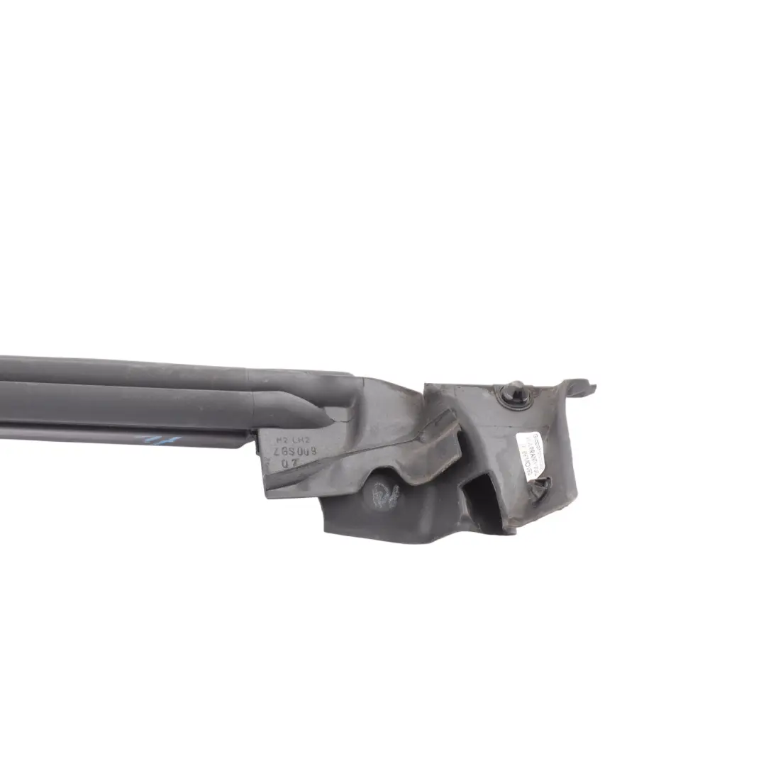 Junta Goma Ventana Puerta Delantera Izquierda para Mercedes CLA X118 con número de pieza A1187250300 Mercedes CLA X118 Junta Goma Ventana Puerta Delantera Izquierda - SKU A1187250300 - Número de pieza A1187250300
