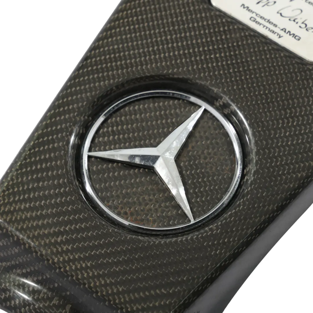 Motorabdeckung Oben Kohlefaser M157 für Mercedes W212 C216 W221 63 AMG mit Teilenummer A1570105800 Mercedes W212 C216 W221 63 AMG Motorabdeckung Oben Kohlefaser M157 - SKU A1570105800 - Teilenummer A1570105800