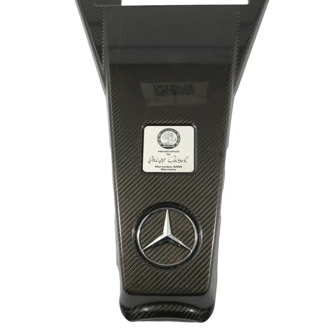 Copertura Superiore Motore Carbonio M157 per Mercedes W212 C216 63 AMG con numero di parte A1570105800 Mercedes W212 C216 63 AMG Copertura Superiore Motore Carbonio M157 - SKU A1570105800 - Numero di parte A1570105800