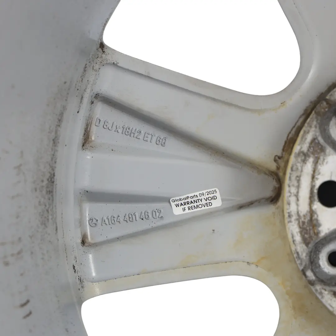 Alloy Rim 18" 8J ET:60 5-Spoke to Mercedes ML W164 Silver Wheel with Part number A1644014602 Mercedes ML W164 Silver Wheel Alloy Rim 18" 8J ET:60 5-Spoke - SKU A1644014602-3 - Part number A1644014602