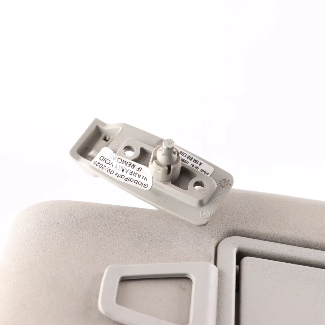 pare soleil rétroviseur panneau gauche gris A1648101310 pour Mercedes W164 à propos du numéro de pièce A1648102310 Mercedes W164 pare soleil rétroviseur panneau gauche gris A1648101310 - SKU A1648102310-3 - Numéro de pièce A1648102310