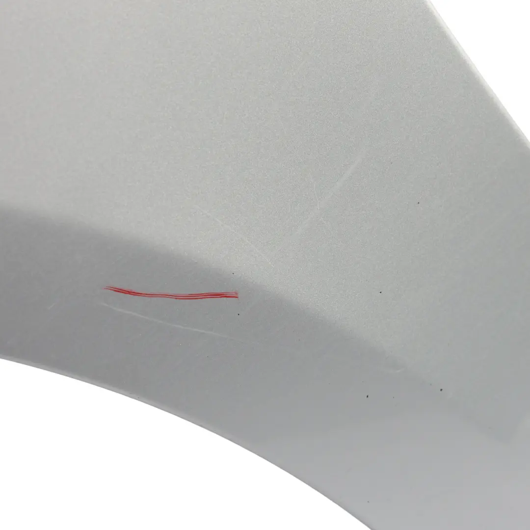 Pannello Laterale Anteriore Sinistro Iridium Silver - 775 per Mercedes ML W164 con numero di parte A1648810101 Mercedes ML W164 Pannello Laterale Anteriore Sinistro Iridium Silver - 775 - SKU A1648810101-IRS1 - Numero di parte A1648810101