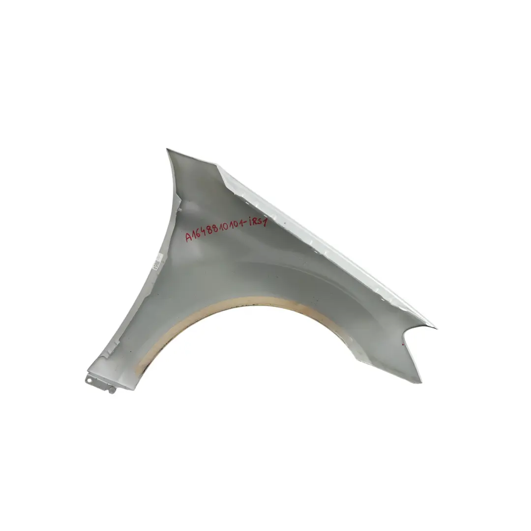 Pannello Laterale Anteriore Sinistro Iridium Silver - 775 per Mercedes ML W164 con numero di parte A1648810101 Mercedes ML W164 Pannello Laterale Anteriore Sinistro Iridium Silver - 775 - SKU A1648810101-IRS1 - Numero di parte A1648810101