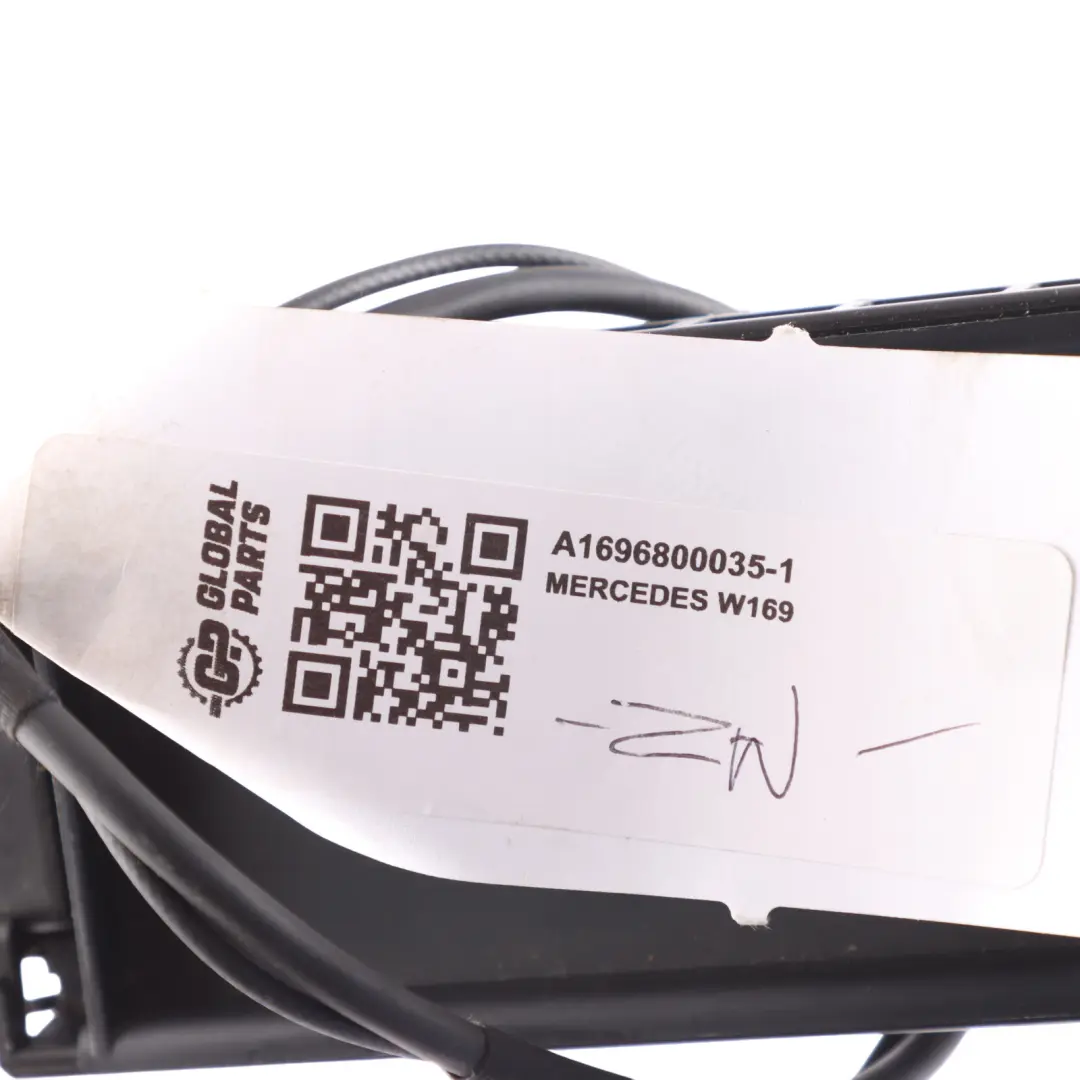 Rangement Boîte à gants Console pour Mercedes W169 W245 à propos du numéro de pièce A1696800035 Mercedes W169 W245 Rangement Boîte à gants Console - SKU A1696800035 - Numéro de pièce A1696800035