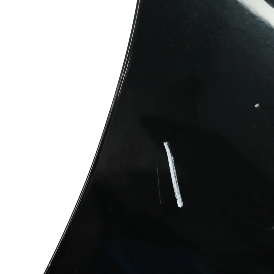 Panel Lateral Derecho Delantero Guardabarros Tropical Negro - 160 para Mercedes W169 con número de pieza A1698810201 Mercedes W169 Panel Lateral Derecho Delantero Guardabarros Tropical Negro - 160 - SKU A1698810201-TBL - Número de pieza A1698810201