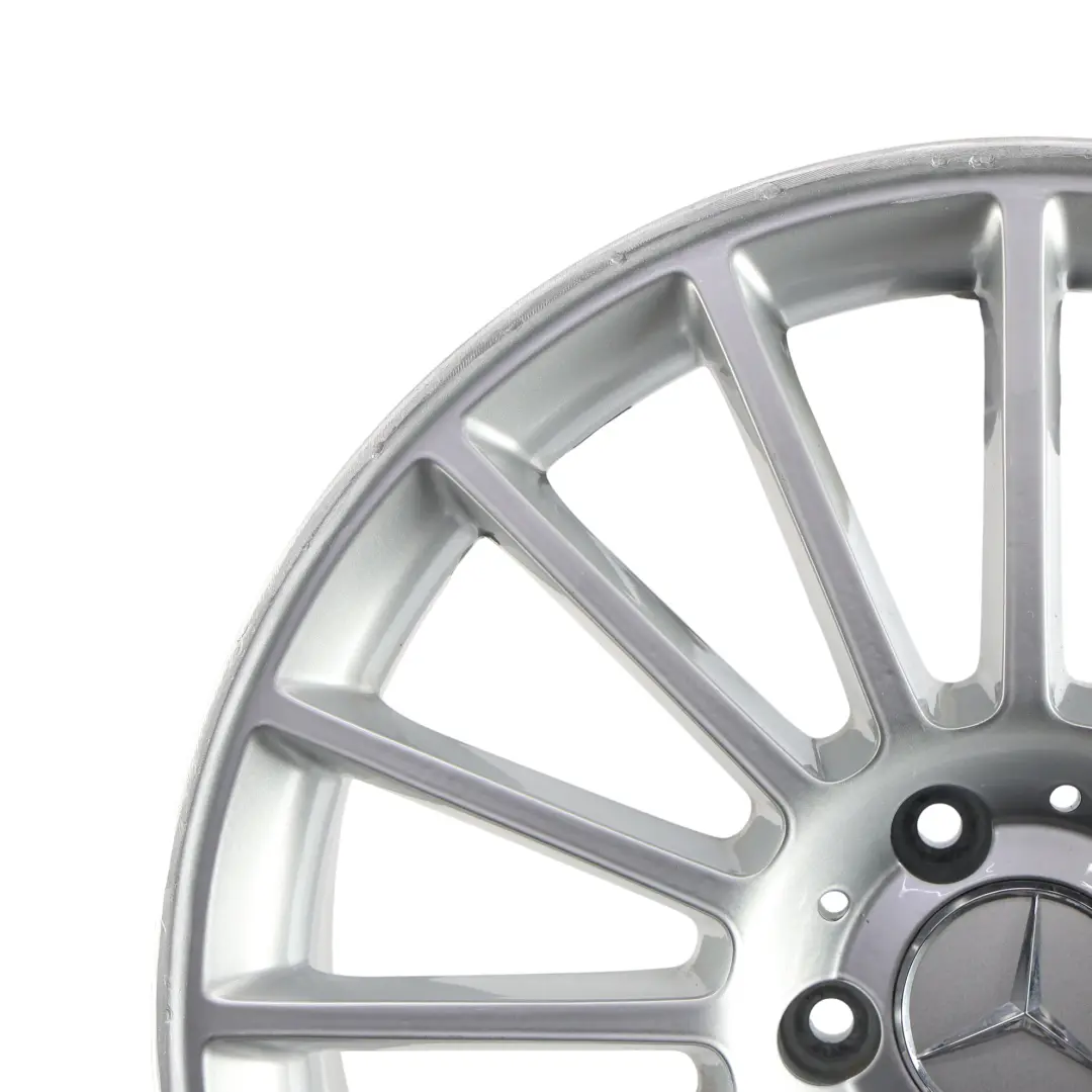 Llanta De Aleación Plateada 18" 8.5J ET:30 para Mercedes SLK R171 AMG con número de pieza A1714011902 Mercedes SLK R171 AMG Llanta De Aleación Plateada 18" 8.5J ET:30 - SKU A1714011902-3 - Número de pieza A1714011902