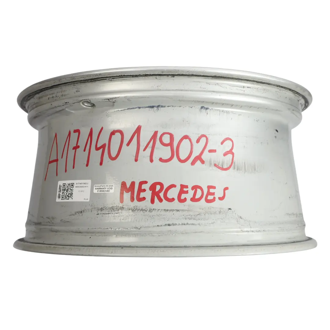 Jante En Alliage Argent AMG 18" 8.5J ET:30 pour Mercedes SLK R171 à propos du numéro de pièce A1714011902 Mercedes SLK R171 Jante En Alliage Argent AMG 18" 8.5J ET:30 - SKU A1714011902-3 - Numéro de pièce A1714011902