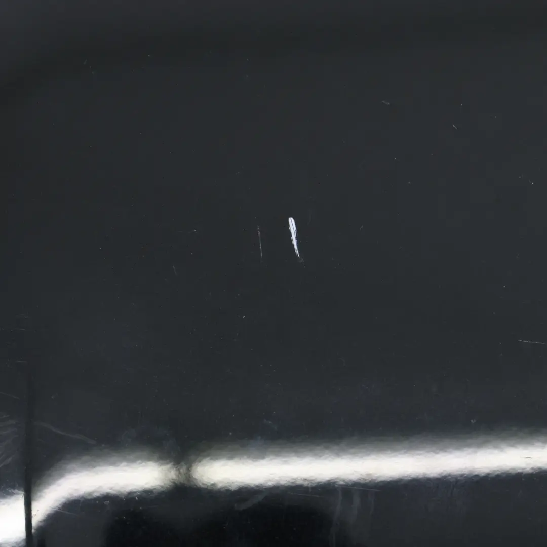 Spoiler posteriore portellone bagagliaio Kosmos Nero - 191 per Mercedes W176 con numero di parte A1767900100 Mercedes W176 Spoiler posteriore portellone bagagliaio Kosmos Nero - 191 - SKU A1767900100-KB1 - Numero di parte A1767900100