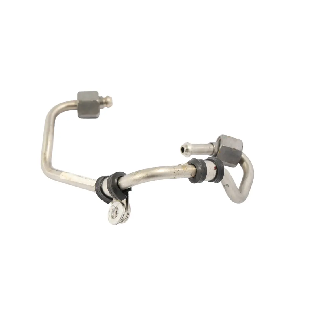 W253 C63 Benzina Tubo Flessibile Linea Tubo per Mercedes W176 W177 W213 con numero di parte A1770700432 Mercedes W176 W177 W213 W253 C63 Benzina Tubo Flessibile Linea Tubo - SKU A1770700432 - Numero di parte A1770700432