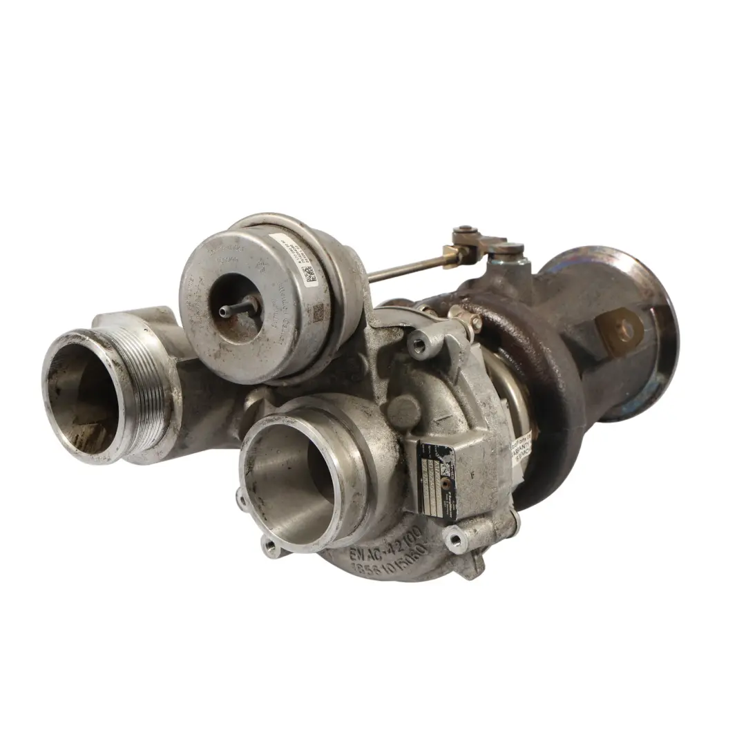 Turbosprężarka Turbo M177 4.0 V8 do Mercedes W205 W213 63 AMG o numerze A1770900080 Mercedes W205 W213 63 AMG Turbosprężarka Turbo M177 4.0 V8 - SKU A1770900080 - Numer Części A1770900080