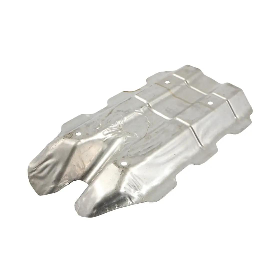 Piastra Schermatura Collettore V8 M177 per Mercedes W205 W213 63 AMG con numero di parte A1771512045 Mercedes W205 W213 63 AMG Piastra Schermatura Collettore V8 M177 - SKU A1771512045 - Numero di parte A1771512045