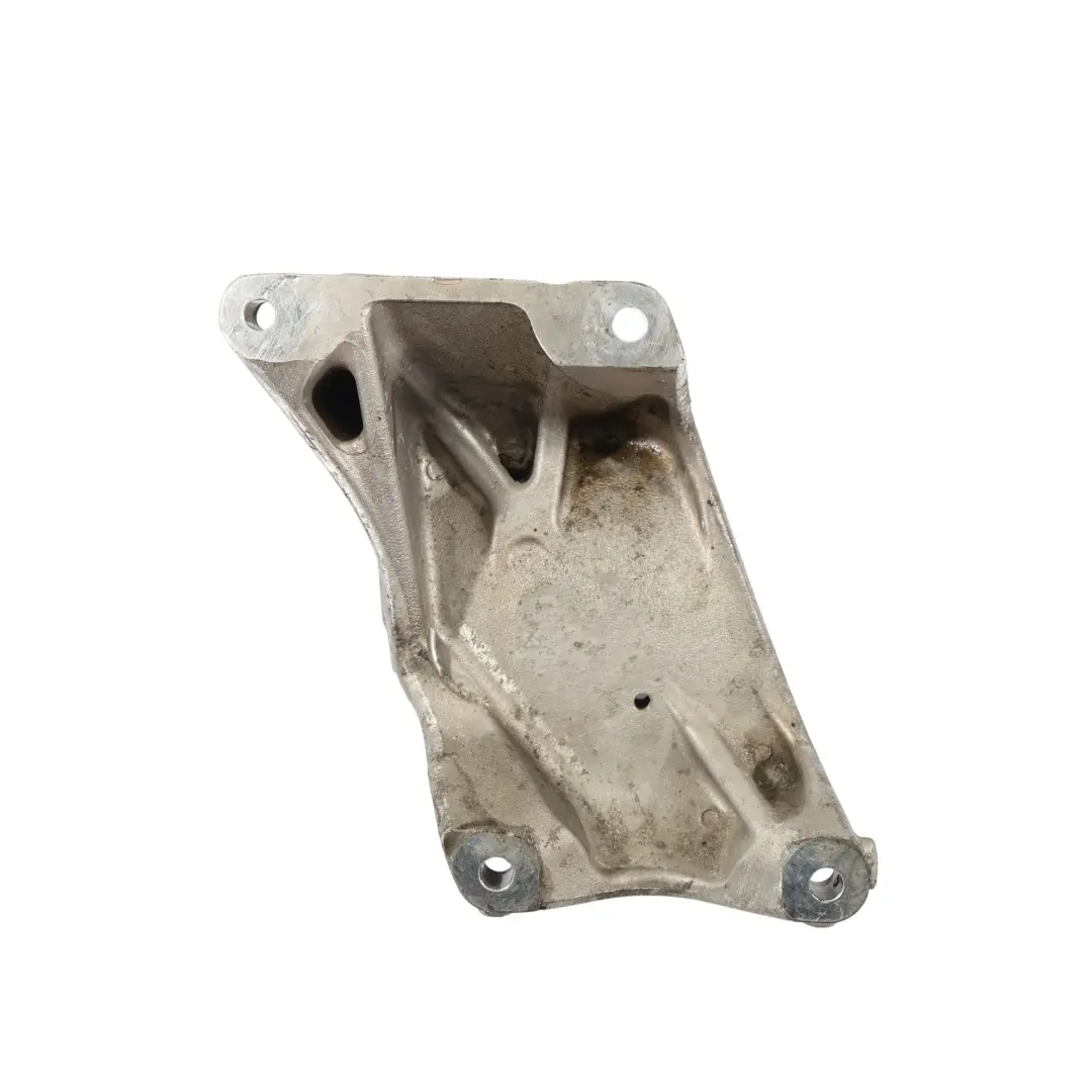 Mercedes W205 Supporto Staffa Motore Sinistro - SKU A1772230104 - Numero di parte A1772230104