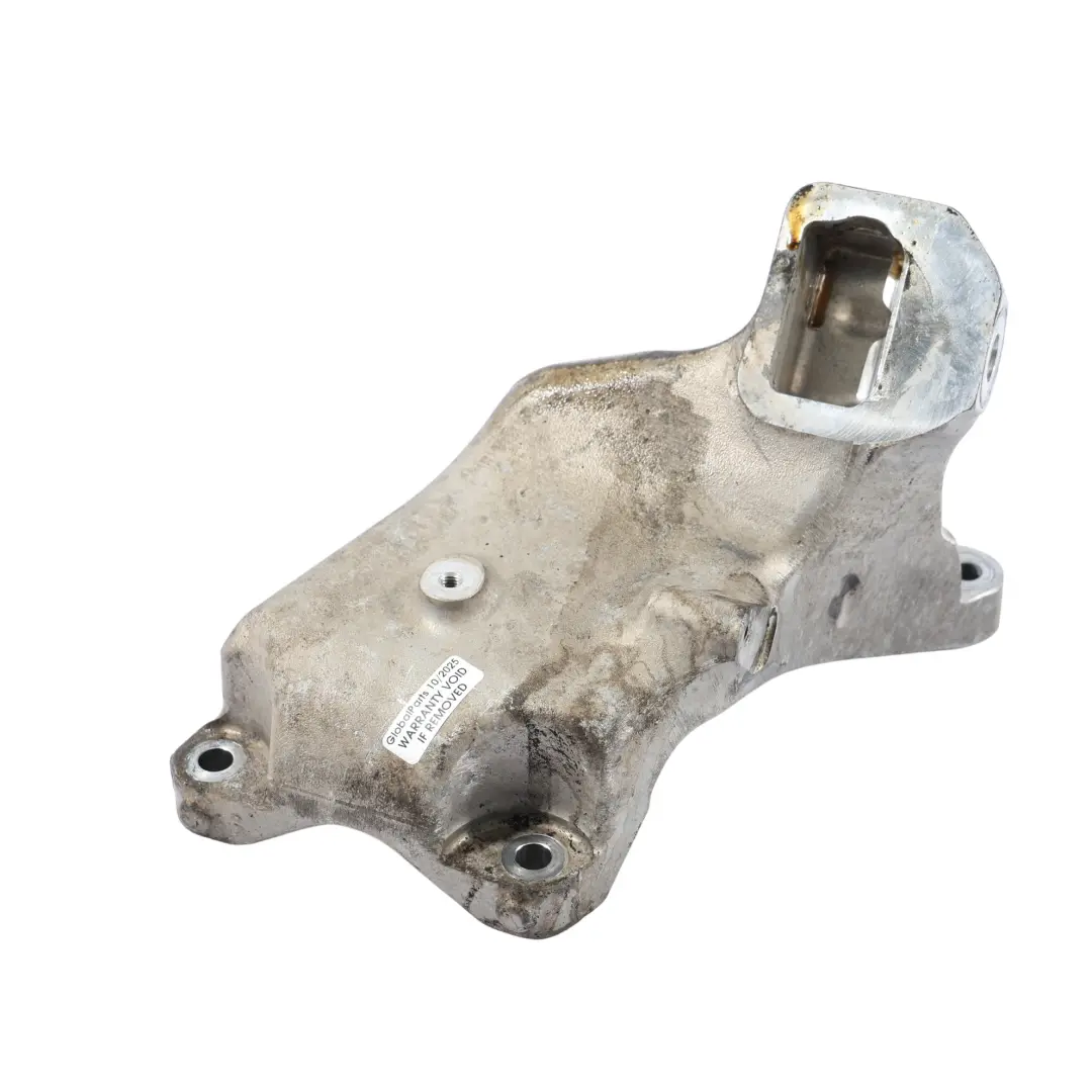 Supporto Staffa Motore Sinistro per Mercedes W205 con numero di parte A1772230104 Mercedes W205 Supporto Staffa Motore Sinistro - SKU A1772230104 - Numero di parte A1772230104